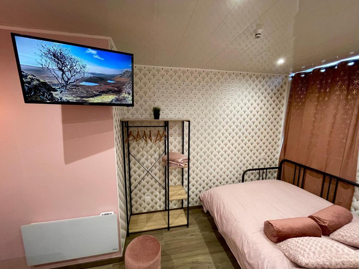 Capstay Color Valenciennes & Netflix Trith-Saint-Leger Dış mekan fotoğraf