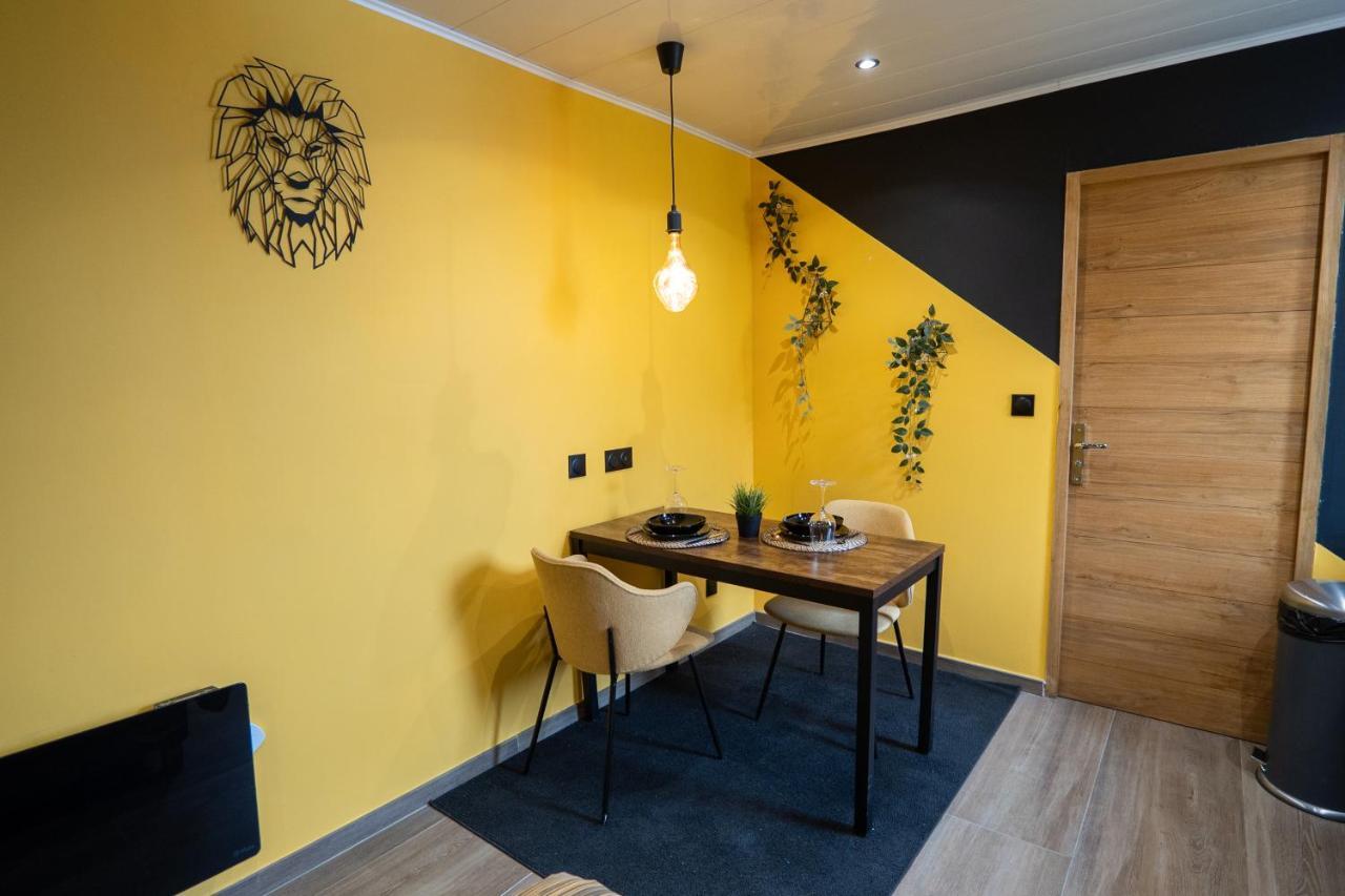 Capstay Color Valenciennes & Netflix Trith-Saint-Leger Dış mekan fotoğraf
