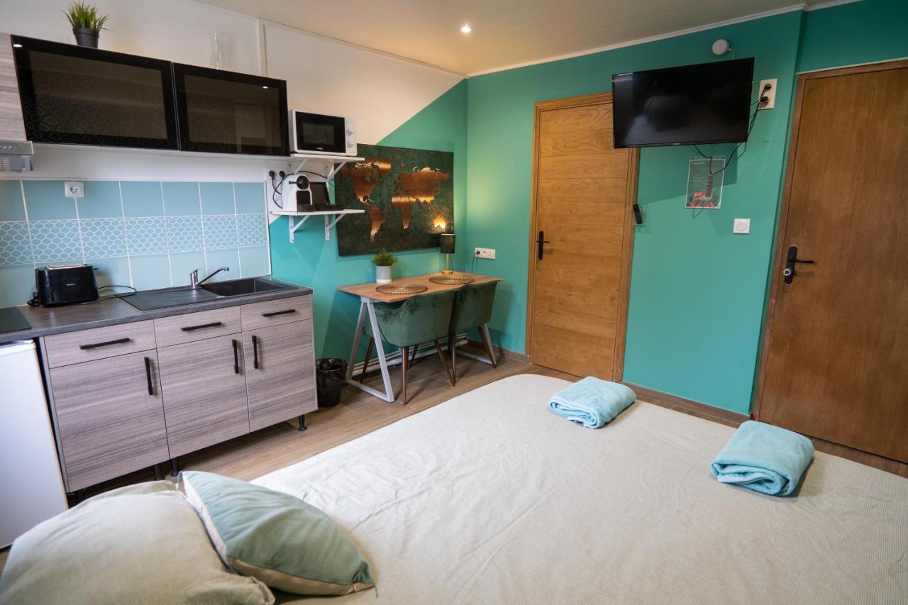 Capstay Color Valenciennes & Netflix Trith-Saint-Leger Dış mekan fotoğraf